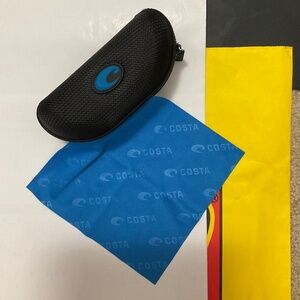 Costa Sunglass Case Blue Costa  Logo Clamshell Zippered with original Wipe Cloth